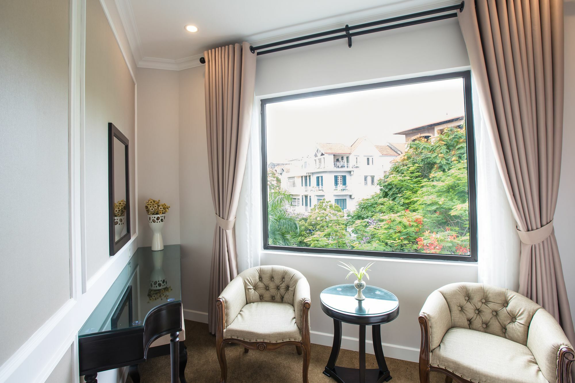 Hotel Dinh Elegant 3*