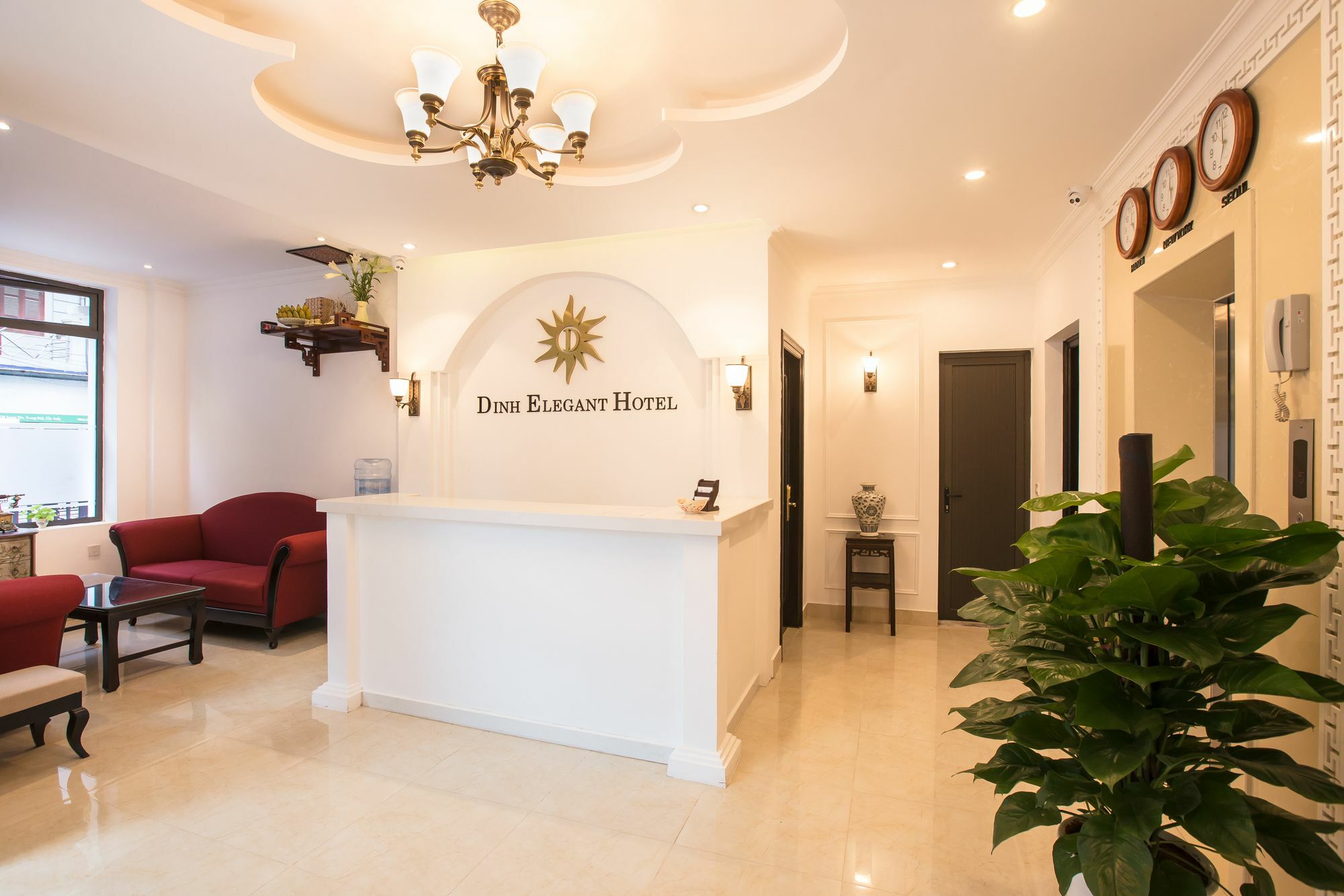 Dinh Elegant 3* Hanoi