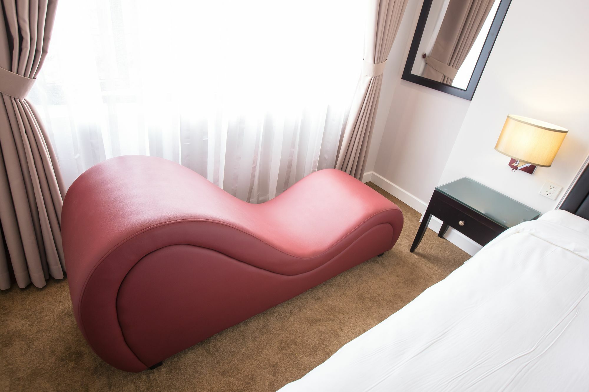 Dinh Elegant 3*