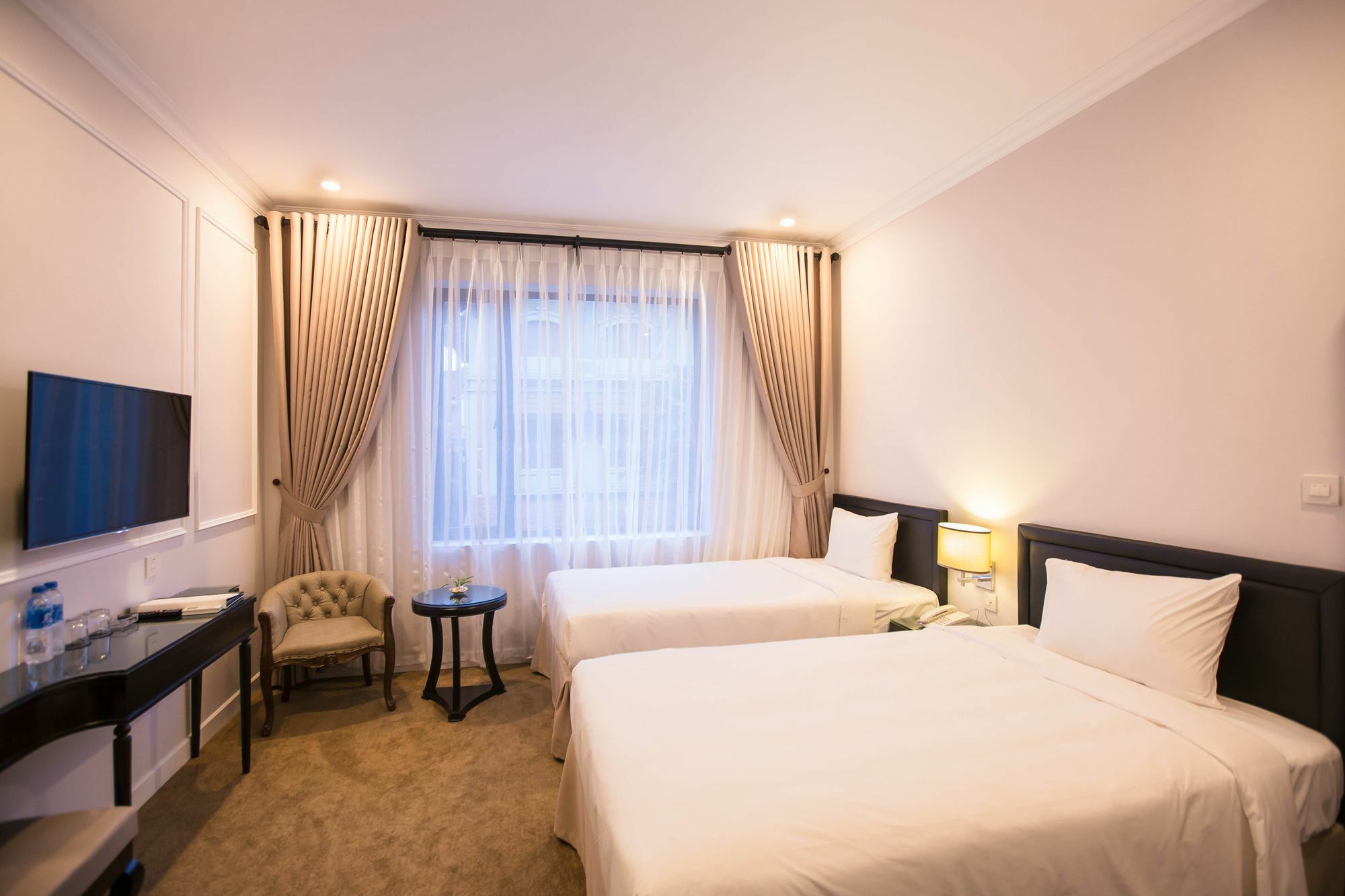 Dinh Elegant Hotel Hanoi