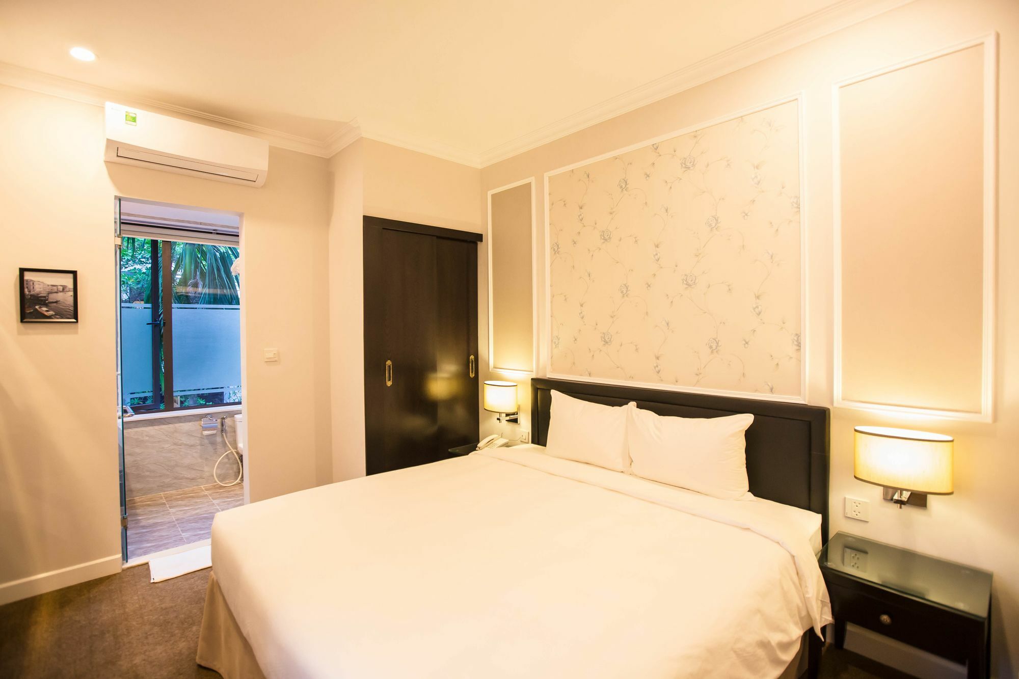 Hotel Dinh Elegant Hanoi